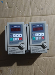 Variador de Frecuencia Variable (VFD) Monofásico ADL-075B23A de 220V y 0.75KW para Control de Velocidad de Motores Industriales - Product Image 1