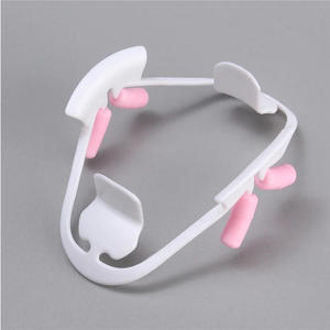 Abrebocas dental transfronterizo con soporte 3D y almohadilla de mordida para adultos, operación manual, blanco con almohadillas rosas - Product Image 1