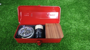 Hộp đựng dụng cụ bằng kim loại Giáng sinh, hộp đựng dụng cụ cầm tay di động chất liệu sắt có nhãn dán dùng cho câu cá ngoài trời, cắm trại - Product Image 5