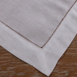 Tovaglia Personalizzabile per Matrimoni e Decorazioni Natalizie, <span class=keywords><strong>in</strong></span> Lino Bianco e <span class=keywords><strong>Cotone</strong></span>, Grande Formato con Orlo a Scala - Product Image 3