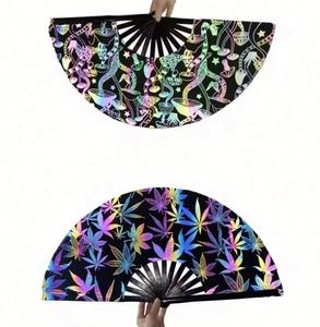 Éventail pliant en bambou noir de 33 cm avec tissu réfléchissant, sculpté à la main, cadeau d'affaires promotionnel pour l'Europe - Product Image 5