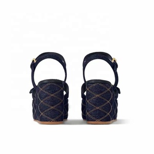 Sandalias de Plataforma Gruesa con Adornos Metálicos para Verano, Zapatos de Tacón Alto para Mujer, Sandalias Modernas de Mezclilla Oscura para Exteriores - Product Image 4