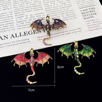 Broche en alliage émaillée personnalisée Dragon Européen, vente en gros, badge de revers pour merchandising de tournée de concert, cadeau pour fans gothiques, en vrac