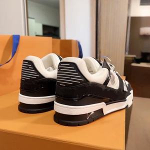 Zapatos casuales de alta calidad, modernos, cómodos y transpirables, con suela gruesa, serie clásica de skateboarding de marca reconocida. - Product Image 3