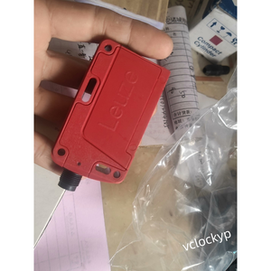 1 Uds. Nuevo sensor fotoeléctrico Leuze PRK 46B/44.2-S12, envío a través de Fedex/DHL - Product Image 5