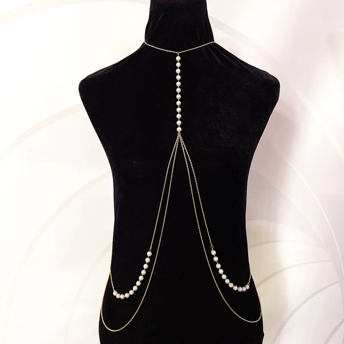 Catena del corpo placcata oro della perla acrilica artificiale sexy di doppio strato all'ingrosso dei gioielli per le donne