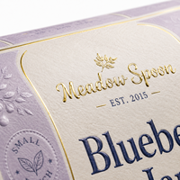 Ambachtelijke blauwe bessenjam etiketten voor luxe fruitconserven verpakkingen, waterdichte klevende rolstickers voor glazen potten en blikken