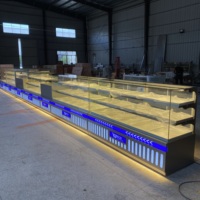 Vitrine réfrigérée sur mesure en verre trempé marbré, écran LED, éclairage tricolore, facile à nettoyer, verticale