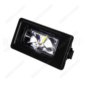 Luz de matrícula halógena 5NA943021 para Volkswagen, Seat, Skoda, Audi - Product Image 5