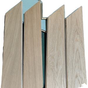 Nouveau style de styleParquet solide en bois de <span class=keywords><strong>marqueterie</strong></span> à chevrons de haute qualité conçu pour un usage commercial - Product Image 3