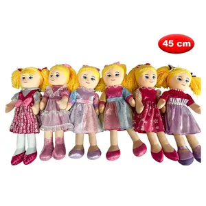 Rag Doll The Naughty Girls, jouet en peluche de 45 cm pour enfants - Product Image 1