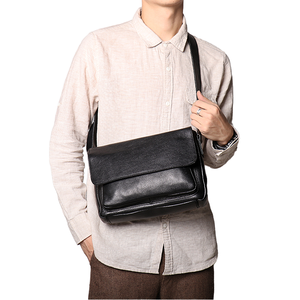 Bolso bandolera y de hombro vintage de cuero genuino para hombre - Product Image 2
