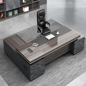 Bureau de direction moderne et spacieux avec hub d'alimentation intelligent, unité de retour de données pour conférence, élégant bureau de gestion pour aéroport - Product Image 2
