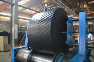 Harga pabrik ISO bersertifikat tahan dingin PVG bermotif inti tenun padat sabuk konveyor tahan api - Product Image 5