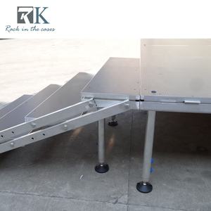 Plataforma de Altura Ajustable con Estructura de Aluminio y Barandillas - Product Image 5