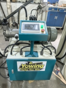Presse à chaud haute fréquence YOWING pour la production de MDF avec PLC et boîte de vitesses brevetée - Product Image 3