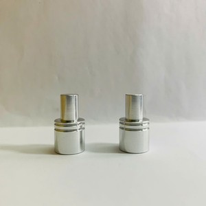 ชิ้นส่วนอะลูมิเนียมกลึง CNC ความแม่นยำสูง รุ่น VA2489012 พร้อมเกลียวในและบูชโลหะ - Product Image 5