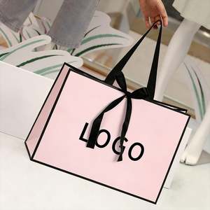 Sacs en papier de luxe personnalisables au prix d'usine |   Emballage de vêtements et de cadeaux pour les entreprises de vente au détail avec logo personnalisé - Product Image 3