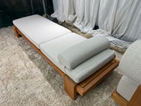 Nouvelle arrivée Disen : lit de jour moderne en teck massif, chaise longue de piscine extérieure, chaise de terrasse pour hôtel, résistant aux UV