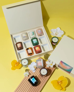 Op maat gemaakte housewarming cadeauverpakking met deksel en bodemplaat voor huisgeurkaars, van 2-delig karton met inlay voor waxparfum. - Product Image 6