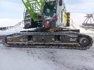 Grúa sobre orugas Zoomlion zcc850 85T 65000kg usada de 2021 con motor y caja de cambios a precio reducido en Dubái - Product Image 3