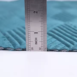 Lis 80 جرام بطانة منسوجات منزلية تنقش بالموجات فوق الصوتية شبكة قطن 75d قماش مخملي مركب 80 جرام بخاخ لاصق للملابس المنزلية - Product Image 3