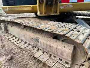 Excavatrice d'occasion CAT 305.5E CAT 305.5E2 de haute qualité, faible entretien et commandes simples - Product Image 4