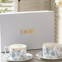 Ensemble tasse et soucoupe à café rétro de style européen, minimaliste et luxueux, en porcelaine fine avec motif étoile porte-bonheur, exquis
