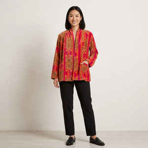 Chaqueta Blazer Larga de Terciopelo Estampado Rajasthani Textile Tiger Durbar en Tela de Poliéster Tejida con Rayas en Color Azafrán, Carmesí y Magenta - Product Image 1