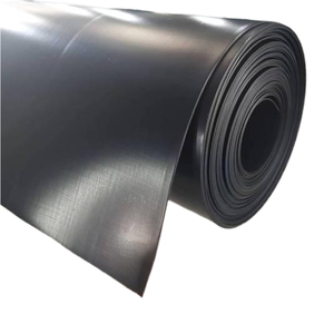 Geomembrana in HDPE Impermeabile ed Ecologica, Pellicola Nera per Stagni, Allevamenti Ittici, Piscine, Discariche, Fossi, Tetti e Dighe - Product Image 1