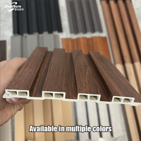 Panneau mural en PVC imperméable de style moderne, design grain de bois 3D, ignifuge, couleur personnalisée pour l'intérieur du salon
