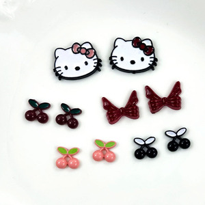 Accessoires de bijoux DIY Hello Kitty Cherry Butterfly en résine plastique, patchs pour coques de téléphone, pinces à cheveux, matériaux pour sabots - Product Image 1
