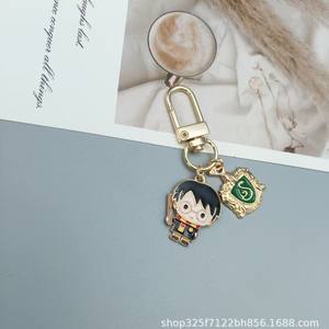 <span class=keywords><strong>Porte</strong></span>-clés personnalisés en gros, ornements de dessin animé, <span class=keywords><strong>porte</strong></span>-clés <span class=keywords><strong>Harry</strong></span> <span class=keywords><strong>Potter</strong></span> magique, <span class=keywords><strong>porte</strong></span>-clés en émail métallique adorable - Product Image 4