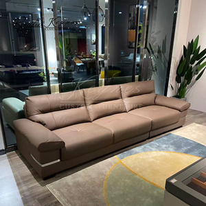 Canapé trois places en cuir PU brun moderne Keynes avec pieds en métal pour salon - Product Image 2