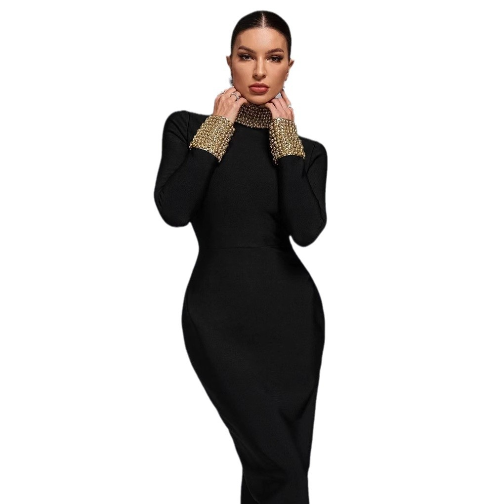 Elegant Black and Gold Dress - Floor-Length Party Wear Elegant Black and Gold Dress - Floor-Length Party Wear