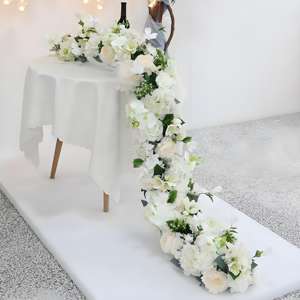 Arreglos Florales Artificiales Personalizados, Camino de Mesa con Rosas Rojas, Camino de Mesa de Flores de Seda Artificial para Decoración de Bodas - Product Image 3