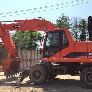 รถขุดใช้แล้ว Doosan รถขุดตีนตะขาบ DH220 DH210สภาพการทำงานที่ดี - Product Image 1