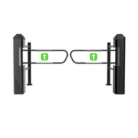 Barrière pivotante en acrylique de qualité supérieure avec capteur et finition effet verre pour usage commercial de luxe