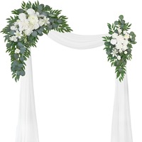 Arche de mariage vintage élégante et luxueuse, drapé en tissu de soie et mousseline, toile de fond en fleurs artificielles, décorations pour mariage et remise de diplômes