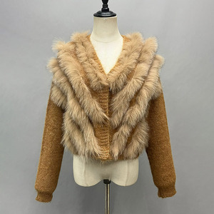 <span class=keywords><strong>Cardigan</strong></span> in Maglia da Donna Jancoco, Tessuto Misto Lana, Maglione Morbido Lavorato a Maglia <span class=keywords><strong>con</strong></span> Vera <span class=keywords><strong>Pelliccia</strong></span> di Volpe - Product Image 3
