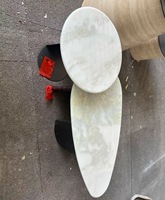 Table Basse Moderne Design en Pierre de Jade Naturelle avec Pieds Noirs Mats pour Salon - Offre Spéciale
