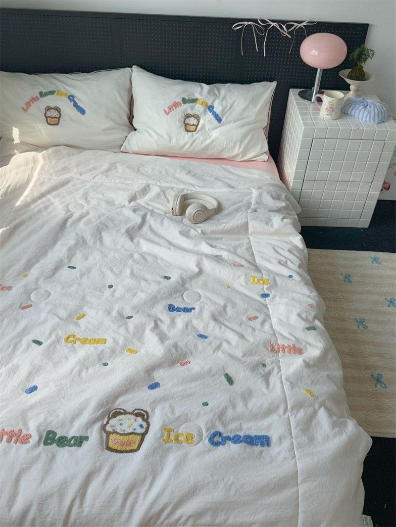 ไอศกรีม-ชมพูขาว