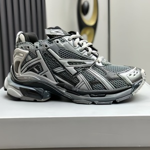 Zapatillas Deportivas de Malla Transpirable de Alta Calidad, con Lujo y Tecnología LED 3.0, Suela Gruesa con Absorción de Impactos para Correr al Aire Libre - Product Image 6