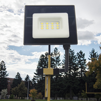 Projecteur LED extérieur SUNLE 10W pour stades sportifs, en aluminium, SLFAP405, étanche IP65, blanc chaud 2700K, réflecteur 120 degrés