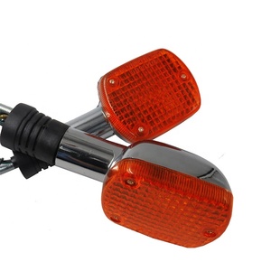 Parti per Moto, Luce Indicatore di Direzione 10W per Honda <span class=keywords><strong>MAGNA</strong></span> VF250 VF400 VF750 REBEL CA250 CA400 CMX250 CMX400 - Product Image 3