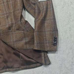 Blazer Personalizado Estilo Príncipe <span class=keywords><strong>de</strong></span> Gales Marrón para Hombre, Fabricante CDM <span class=keywords><strong>de</strong></span> EE. UU. con 21 Años <span class=keywords><strong>de</strong></span> Experiencia, MOQ Bajo, Corte Entallado, Chaqueta Deportiva para Bodas y Fiestas, Venta al Por Mayor - Product Image 6