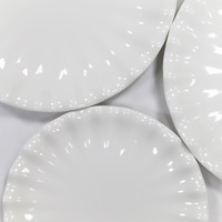 Vente en gros d'usine, vaisselle en mélamine blanche ronde florale de qualité alimentaire, écologique, pour restaurant, ensemble de plaques A8