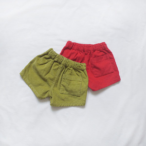 <span class=keywords><strong>Pantaloncini</strong></span> in velluto a coste per bambine, tinta unita rosso e verde, moda autunno 2026, all'ingrosso - Product Image 2