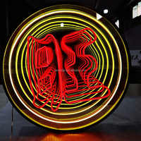 Miroir LED personnalisé à montage mural, effet abysse infini, miroir de fond pour magasin de vêtements avec nom de marque personnalisé
