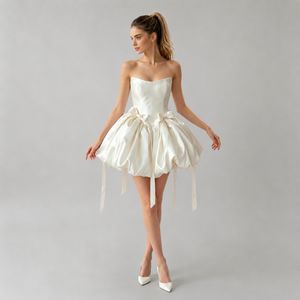 Elegante Abito da Sposa Corto in Raso Bianco, Senza Spalline, Linea A, Mini Vestito Nuziale per la Sposa - Product Image 1